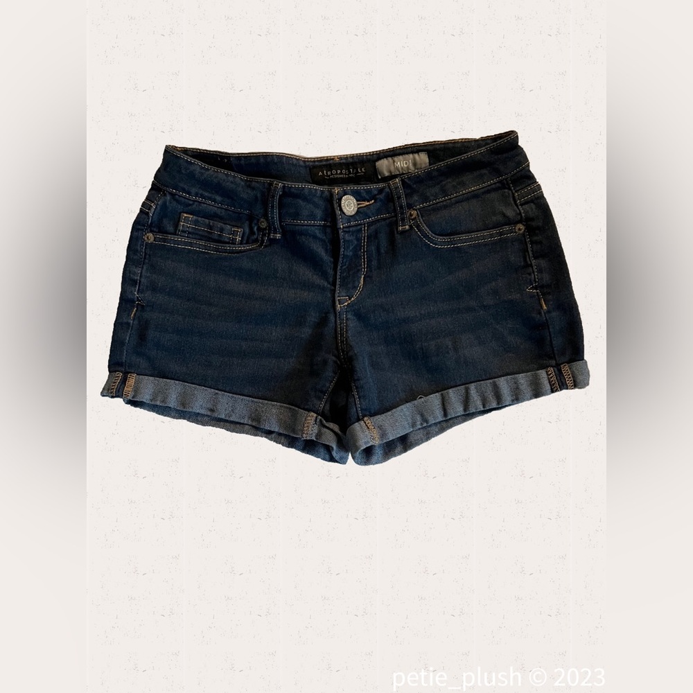 Aeropostale - EUC - Low-rise Midi Shorts - Dark Wash